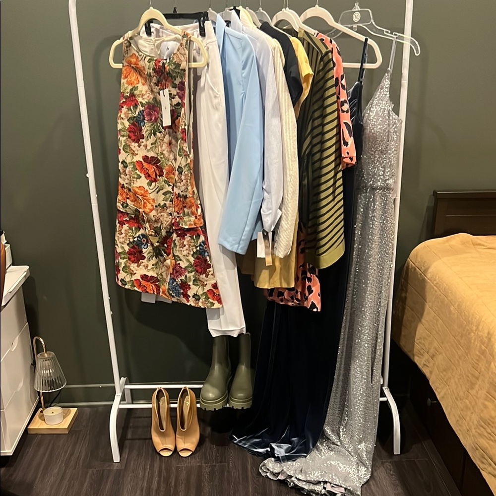 Floral Dress, Alice and Olivia Pants, Blazers, blouses, summer dress collection
